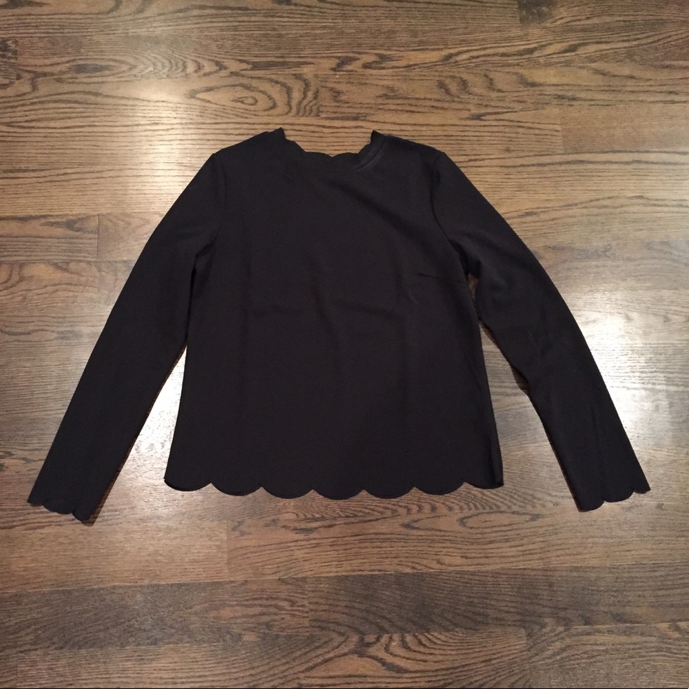 NWOT Women's Shein Scalloped top size Large